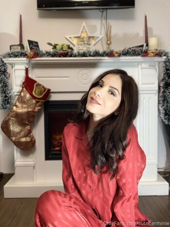 Leaked Rosemoontv/ private photo viral onlyfans