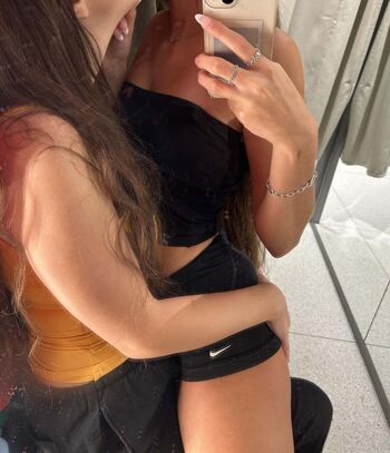 Leaked Hirariann/ private photo viral onlyfans