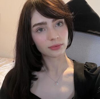 Full leaked Elle private photo