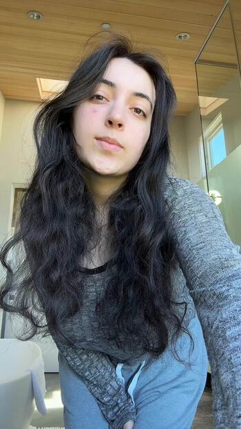 Full leaked Gummyhead private photo
