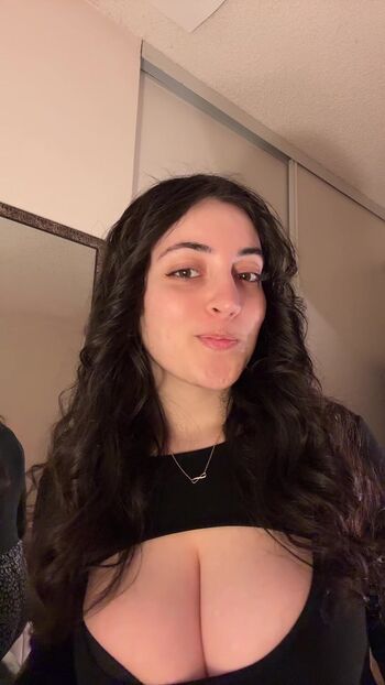 Full leaked Gummyhead private photo