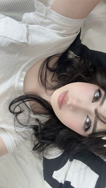 Full leaked Imay private photo