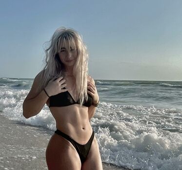 Full leaked Nattynat private onlyfans photo