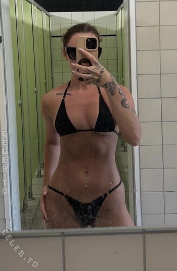 Full leaked Tskimmyxo page private photo