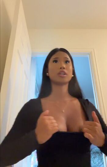 Full leaked Uvdoris private photo