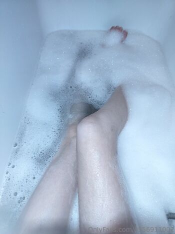 Full leaked Yan chik page private photo