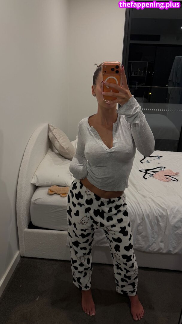 Aalia Schembri / Aaliaschembrii Nahá OnlyFans fotografie #61