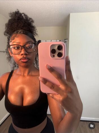 Full leaked Aaliyah monet private photo