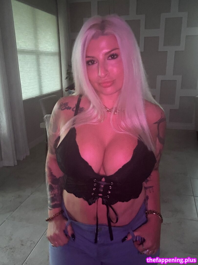 aaliyah_maserati / aaliyahmaserati / https: Foto OnlyFans Nua #14