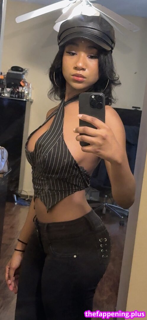 Jayla / aaliyahvoodoo / https: / prettyprincesslala / sanguinestarzz Fotografie OnlyFans Dezbrăcată #24