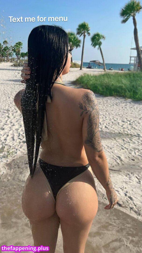 Aaliyanaboooo Çıplak OnlyFans Fotoğrafı #3