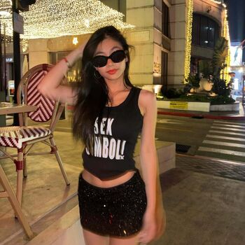 Full leaked Aaomhelloo page private photo