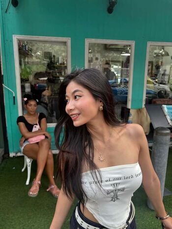 Full leaked Aaomhelloo private photo