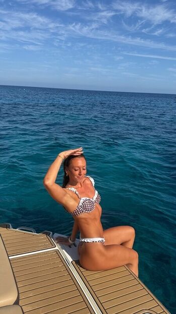 Full leaked Abbi summers private photo