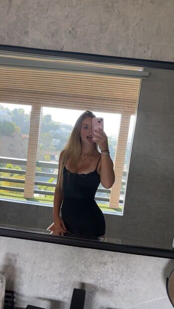 Full leaked Abby champlin private photo