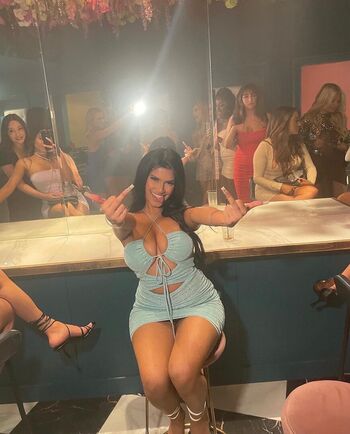 Full leaked Abida private photo