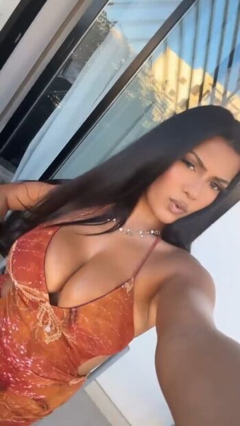 Full leaked Abida private photo