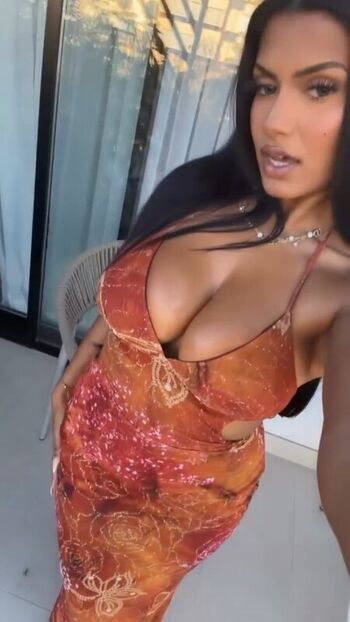Full leaked Abida private photo