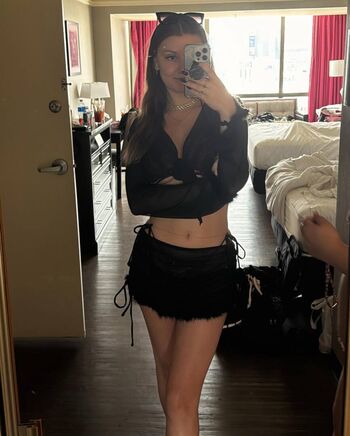 Full leaked Abigail private photo
