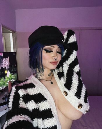 Full leaked Abru shaddix private photo
