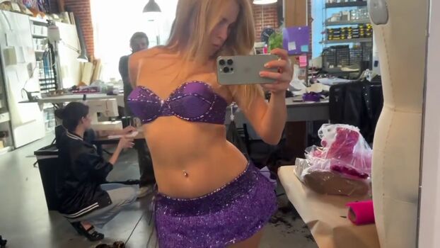 Full leaked Addison rae  page private photo