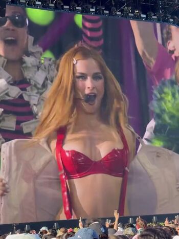 Full leaked Addison rae  page private onlyfans photo