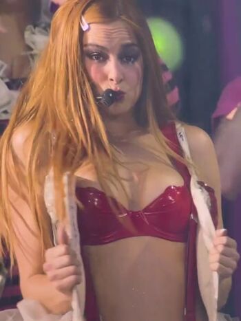 Full leaked Addison rae  page private onlyfans photo