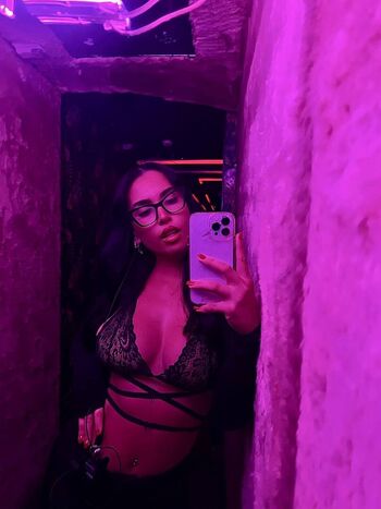 Full leaked Adel dahan private photo