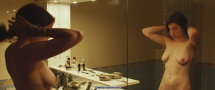 Full leaked Adele haenel private photo