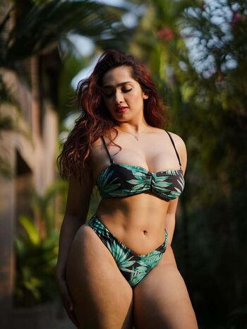Full leaked Aditi mistry private photo