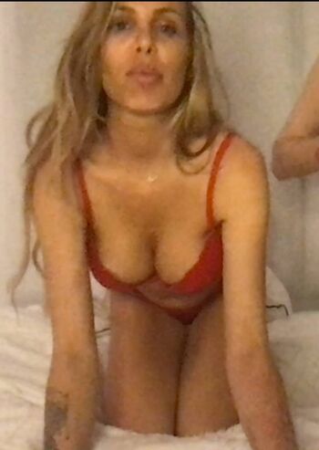 Full leaked Adixia  page private photo