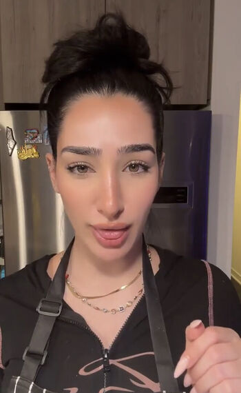 Full leaked Adolladola private photo