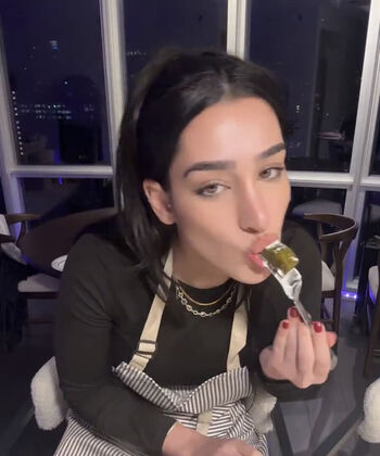 Full leaked Adolladola private photo