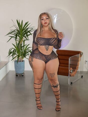 Full leaked Adorexkeya private photo