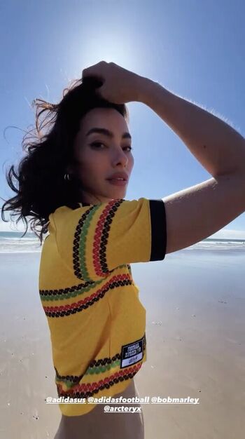 Full leaked Adrianne ho private photo