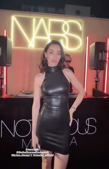 Full leaked Adrianne ho page private photo