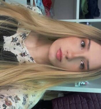 Full leaked Adriele buchner private photo