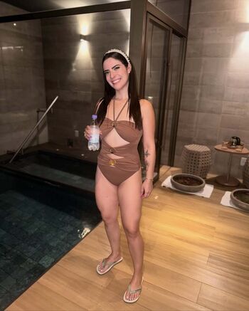 Full leaked Adrielly maciel page private onlyfans photo