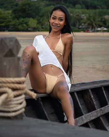 Full leaked Ae thai private photo