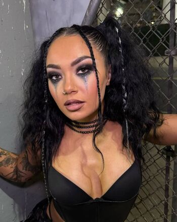 Aew Skye Blue