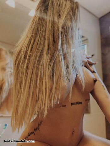 Full leaked Agathacrr private photo