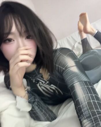 Leaked Lacey london/ private photo viral onlyfans