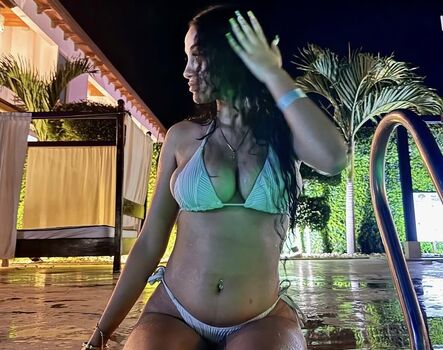 Full leaked Aidaalynn private photo