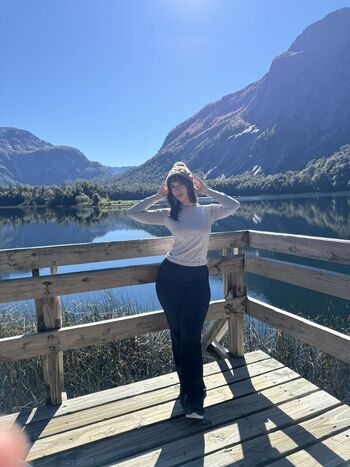 Full leaked Aili private photo