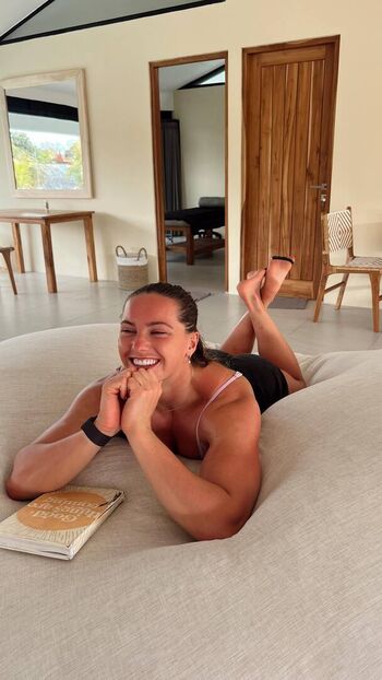 Full leaked Aimee cringle private photo