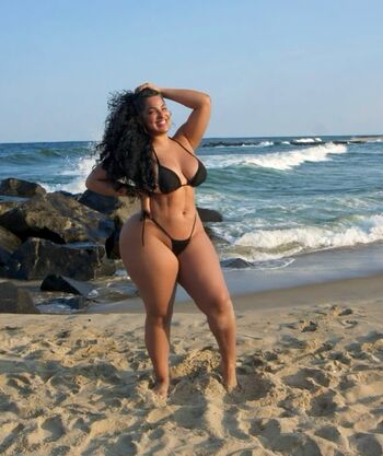 Full leaked Aimee ovalles private photo