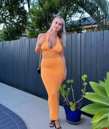 Full leaked Aimee rose private photo