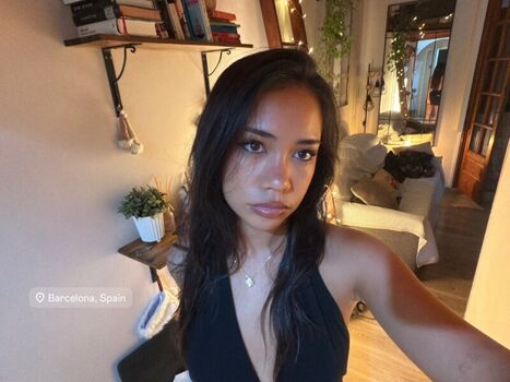 Full leaked Aimeejaihall private photo