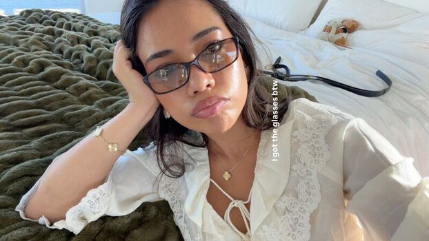 Full leaked Aimeejaihall page private photo