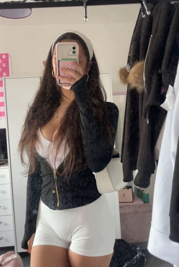 Full leaked Aisha ali private photo
